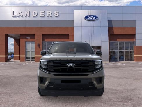 New 2026 Ford Expedition Platinum w/ Stealth Performance Package AWD/4WD image 6