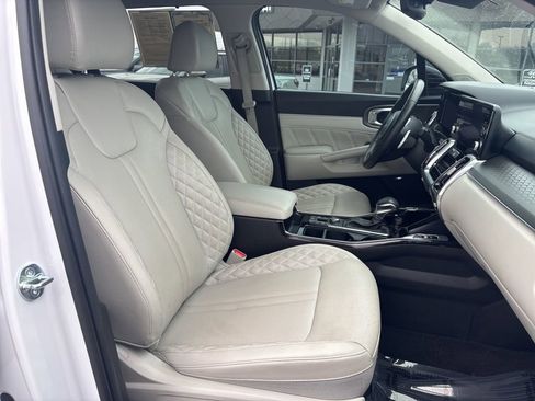 Used 2023 Kia Sorento SX image 25