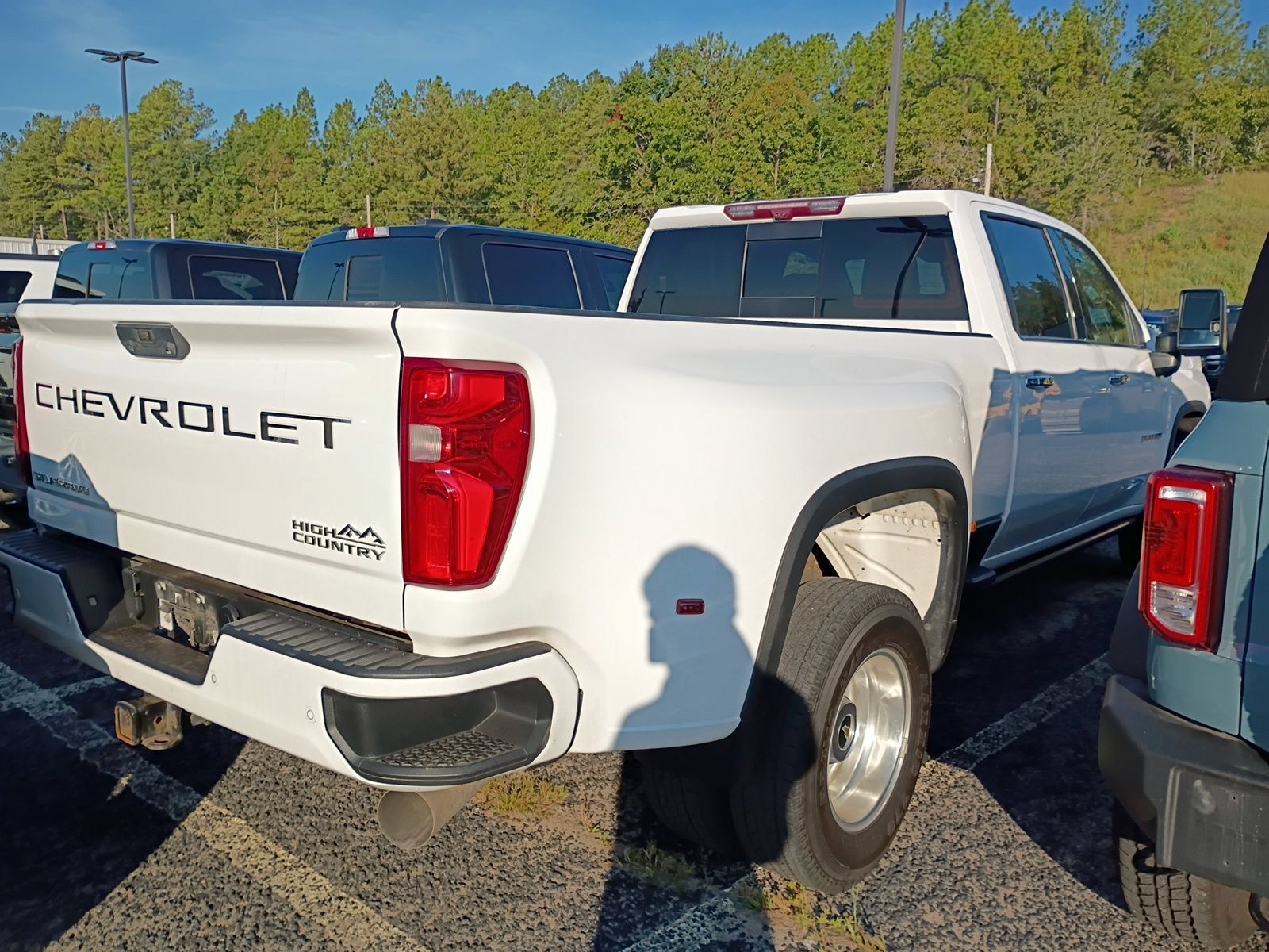 Used 2021 Chevrolet Silverado 3500 High Country AWD/4WD image 4