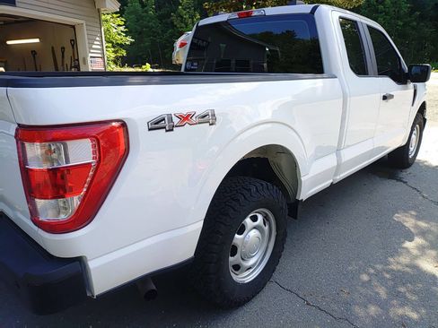Used 2022 Ford F150 XL w/ Equipment Group 101A High AWD/4WD image 11