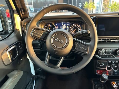 New 2026 Jeep Gladiator Mojave w/ Safety Group image 9