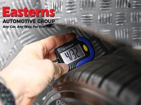 Used 2018 Tesla Model 3 Long Range image 27