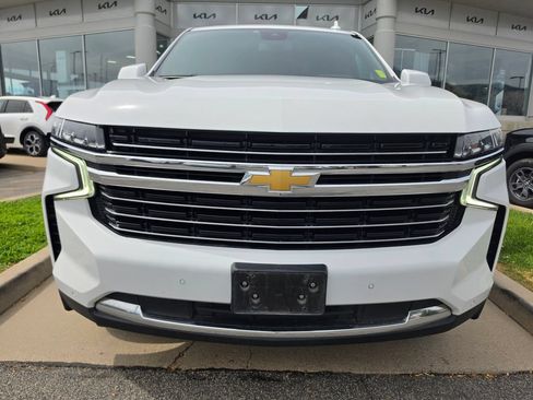Used 2023 Chevrolet Tahoe LT AWD/4WD image 2