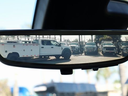 Used 2022 Chevrolet Bolt EUV Premier image 30