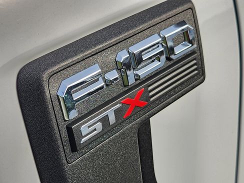 Used 2022 Ford F150 XL w/ STX Appearance Package image 10