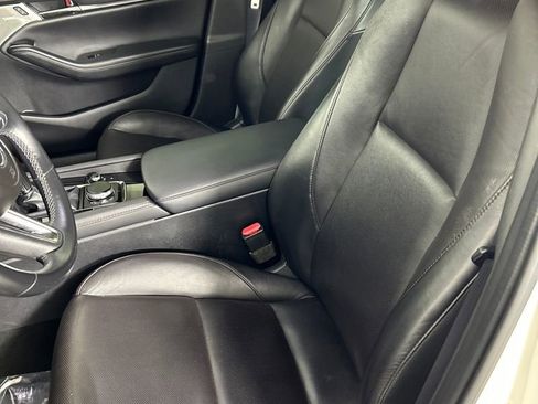 Used 2022 MAZDA MAZDA3 s image 12