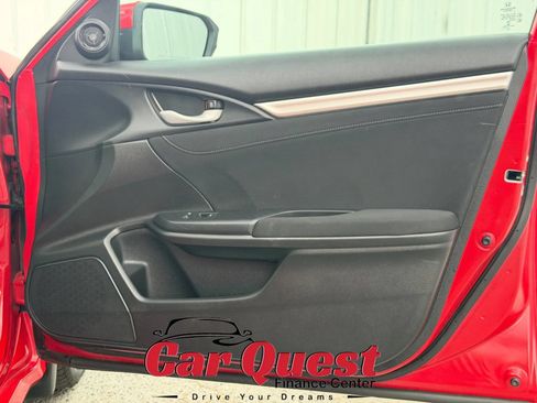 Used 2020 Honda Civic EX image 19