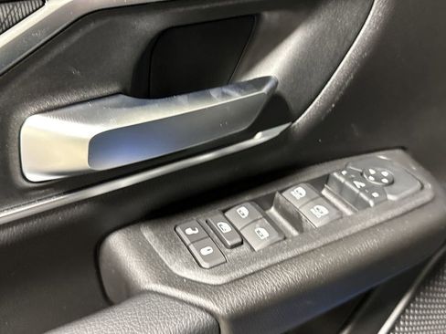 New 2026 RAM 1500 4x4 Crew Cab image 20