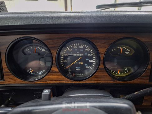 Used 1993 Dodge D/W Truck 250 AWD/4WD image 15