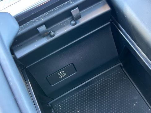 Used 2024 BMW X6 M Competition w/ Executive Package image 30