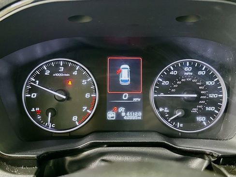 Used 2024 Subaru Outback Premium AWD/4WD image 12