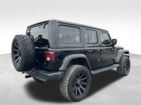 Used 2020 Jeep Wrangler Unlimited Sahara w/ Uconnect 4C Nav & Sound Group image 19