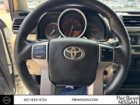 Used 2011 Toyota 4Runner SR5 RWD image 16