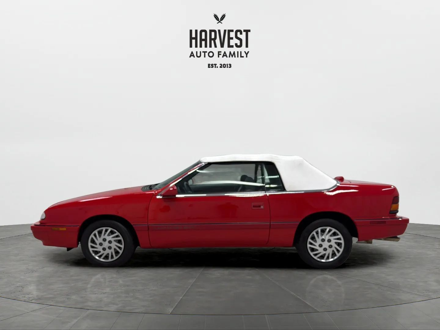 Used 1994 Chrysler LeBaron GTC FWD image 2