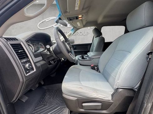 Used 2019 RAM 1500 ST w/ SXT Plus Group AWD/4WD image 19