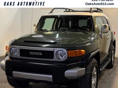 Used 2010 Toyota FJ Cruiser 4WD w/ Upgrade Pkg 2