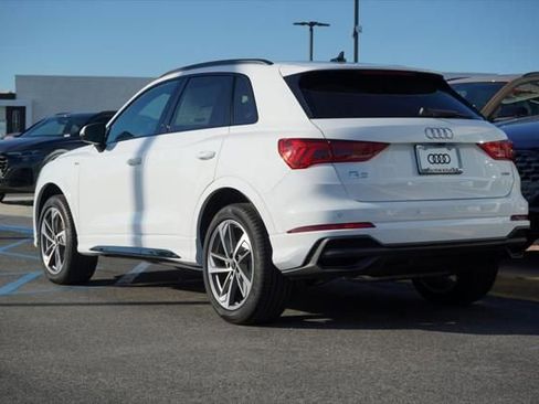 New 2025 Audi Q3 2.0T Premium image 3
