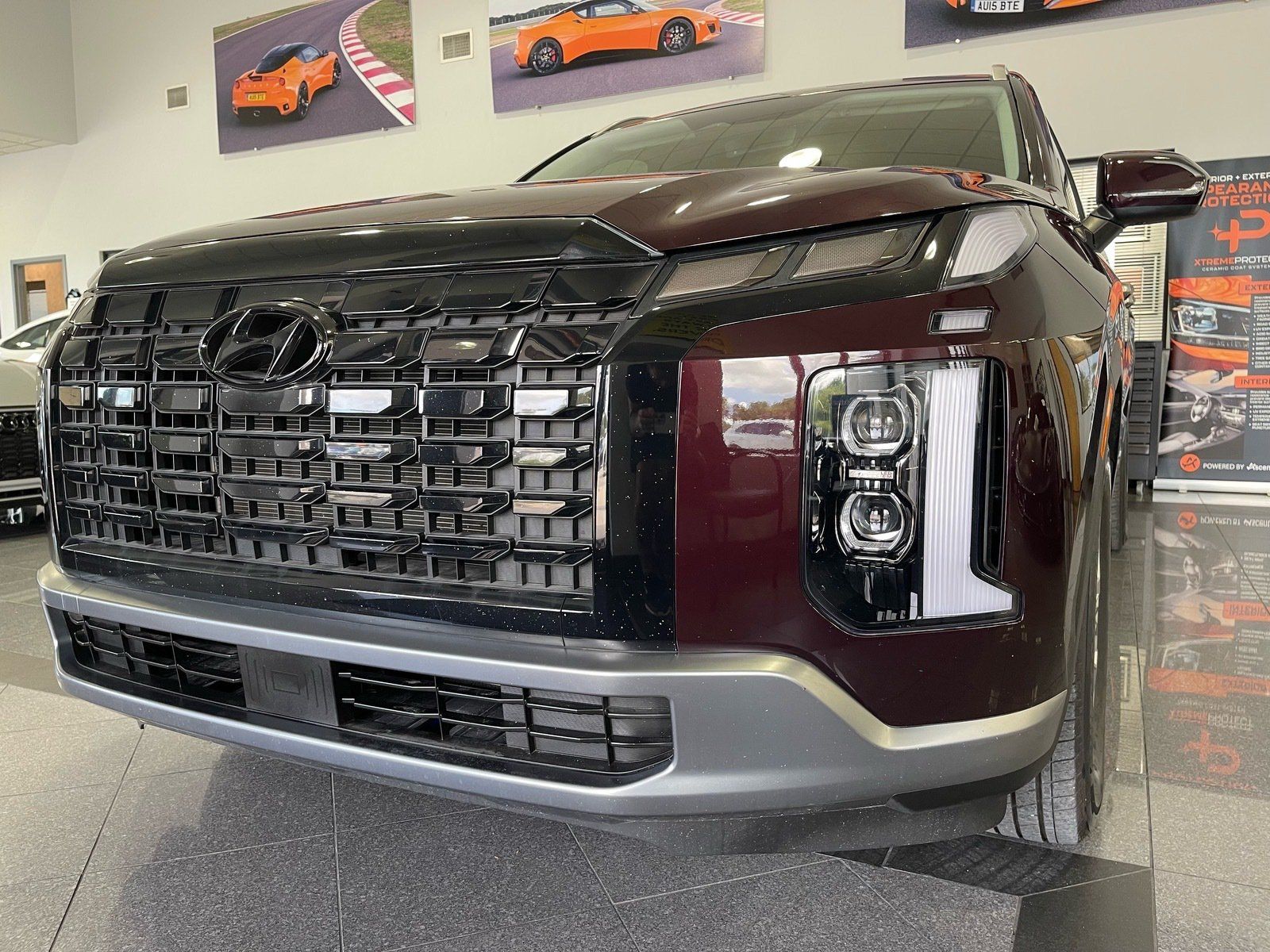 Used 2025 Hyundai Palisade SEL FWD image 11