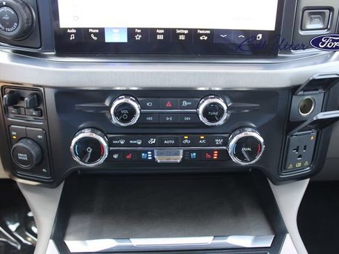 New 2026 Ford F350 Platinum w/ Platinum Plus Package AWD/4WD image 15