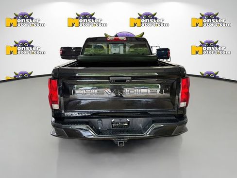 Used 2023 Chevrolet Colorado Trail Boss w/ Advanced Trailering Package AWD/4WD image 5
