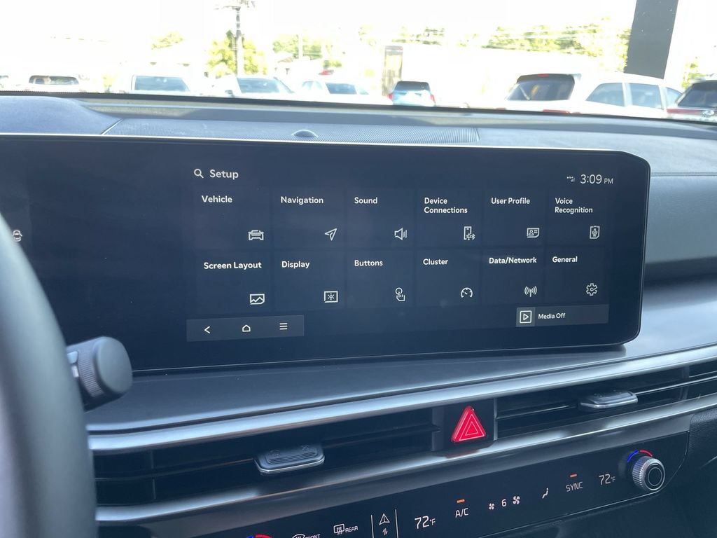 Certified 2024 Kia Sorento S AWD/4WD image 11