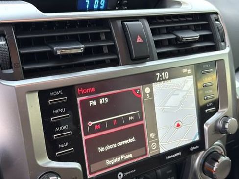 Used 2023 Toyota 4Runner SR5 Premium w/ Moonroof Package AWD/4WD image 18