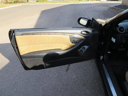 Used 2008 Mercedes-Benz CLK 550 Cabriolet image 13