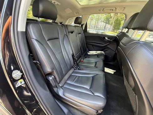 Used 2018 Audi Q7 3.0T Premium Plus w/ Premium Plus Package AWD/4WD image 17