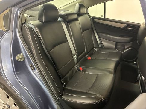 Used 2016 Subaru Legacy 2.5i Premium w/ Moonroof Package AWD/4WD image 28