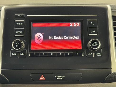 Used 2020 Honda Pilot LX image 23