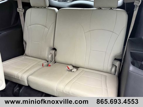 Used 2019 Buick Enclave Essence image 31