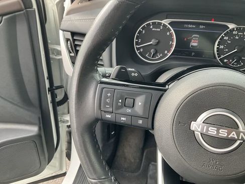 Certified 2023 Nissan Rogue SV w/ SV Premium Package image 22