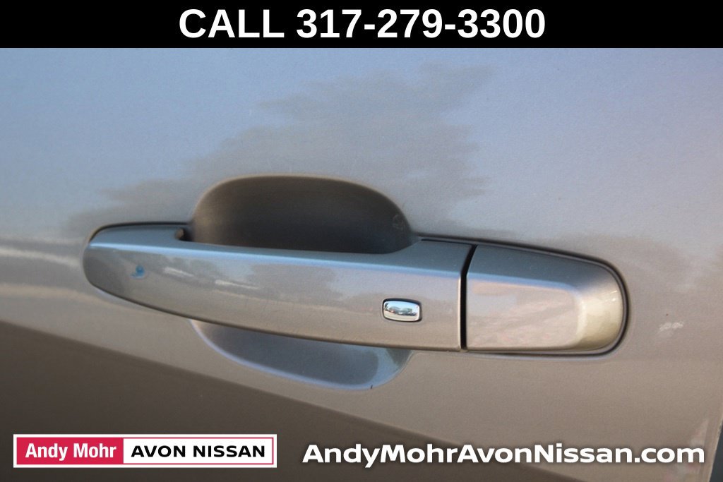 Used 2025 Chevrolet Malibu LT FWD image 13