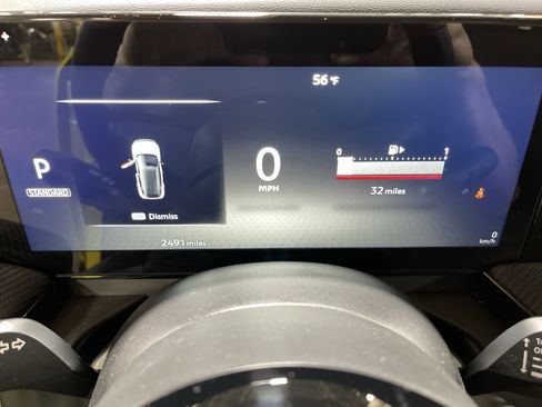 Used 2025 Nissan Kicks SR image 21