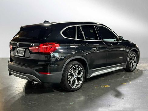 Used 2017 BMW X1 xDrive28i AWD/4WD image 3