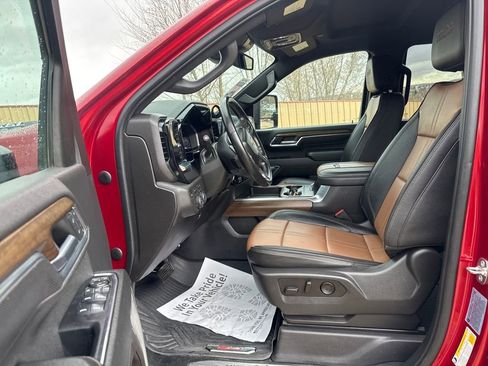 Used 2024 Chevrolet Silverado 2500 High Country AWD/4WD image 14