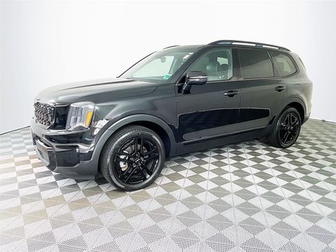 Used 2024 Kia Telluride EX X-Line image 4