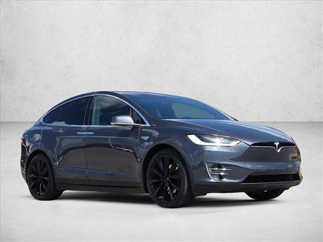 Used 2016 Tesla Model X 70D AWD/4WD image 3