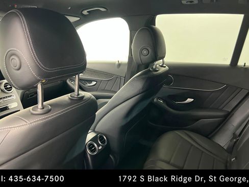 Certified 2022 Mercedes-Benz GLC 300 4MATIC image 19