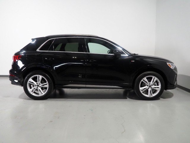 Used 2023 Audi Q3 2.0T Premium Plus w/ Premium Plus Package AWD/4WD image 5