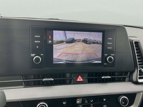 Certified 2024 Kia Sportage LX image 27