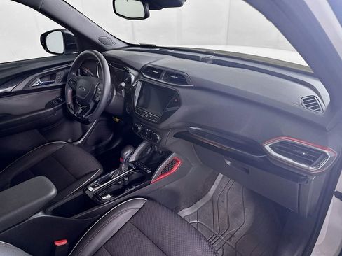 Used 2023 Chevrolet TrailBlazer RS w/ Convenience Package image 31