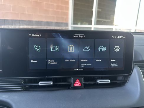 Used 2025 Hyundai Ioniq 5 SE RWD image 22