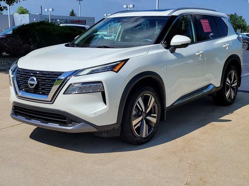 Certified 2023 Nissan Rogue SL w/ SL Premium Package AWD/4WD image 7