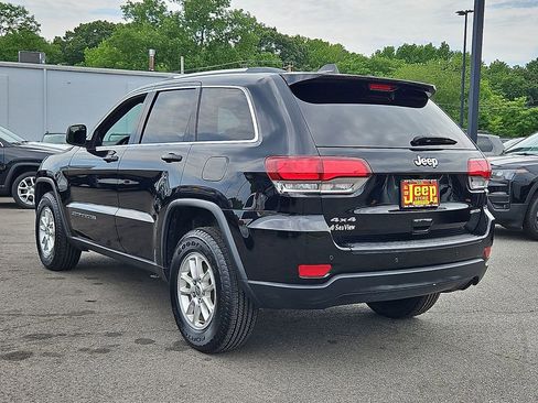 Certified 2020 Jeep Grand Cherokee Laredo AWD/4WD image 5