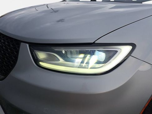 Certified 2023 Chrysler Pacifica Touring-L w/ Uconnect Theater Family Group AWD/4WD image 29