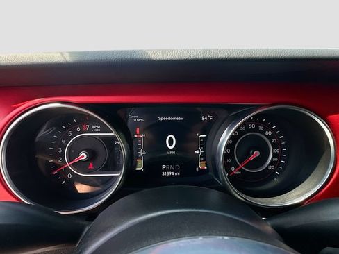 Used 2021 Jeep Wrangler Unlimited Rubicon AWD/4WD image 13