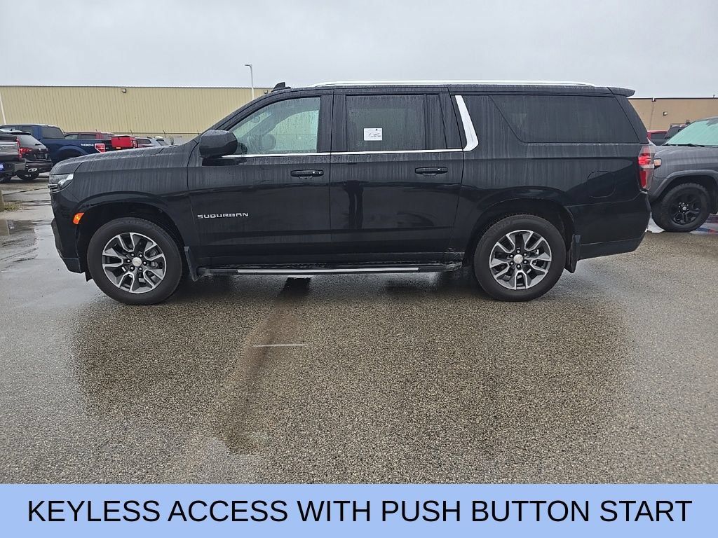 Used 2024 Chevrolet Suburban LS AWD/4WD image 3