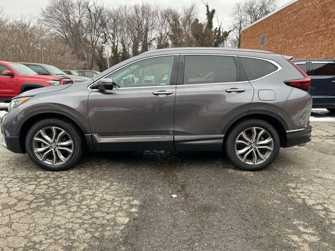 Used 2020 Honda CR-V Touring image 4