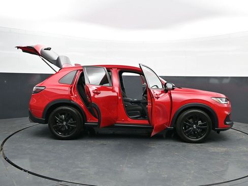 Used 2026 Honda HR-V Sport image 43